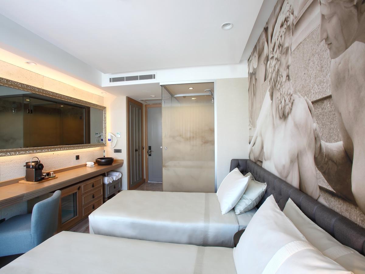 Eskiceshme Marina Hotel Bodrum